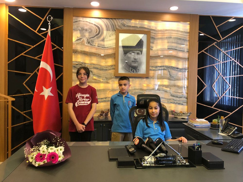 Kaymakamlık Koltuğu Elanur’a Emanet Bucak’ta 23 Nisan Coşkusu 2