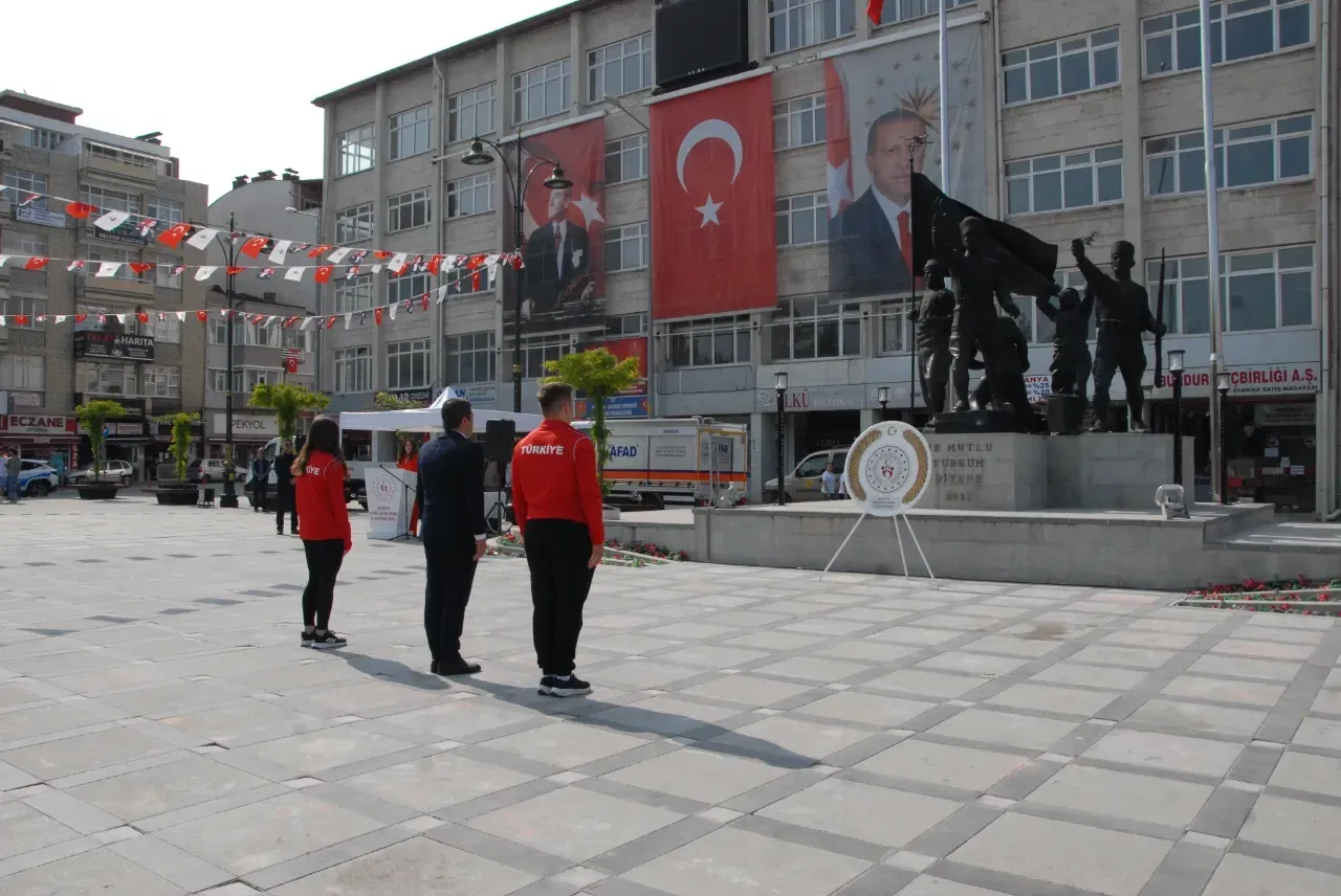 Atatürk’ün Emaneti Gençlerle Yaşatılıyor 4