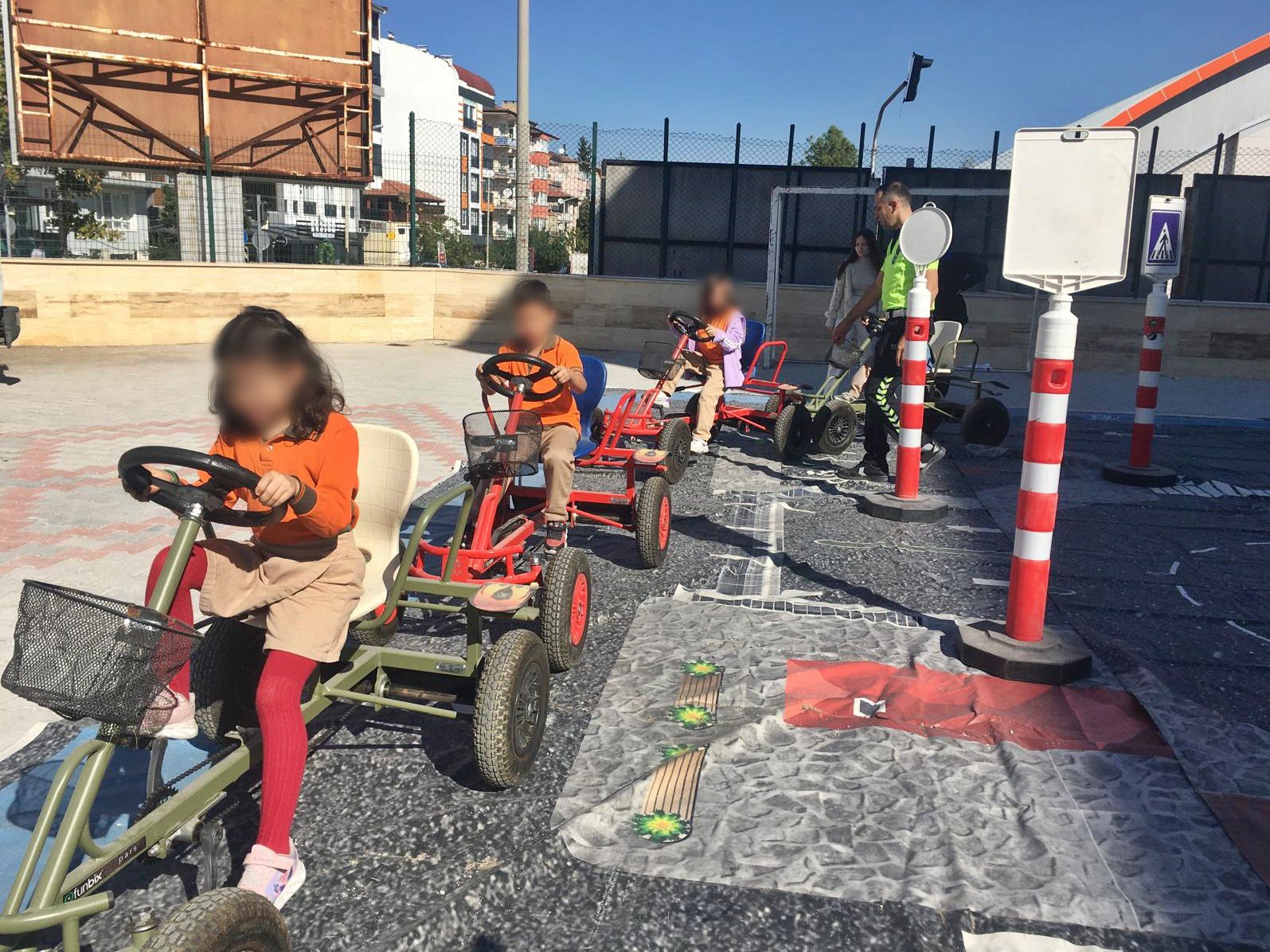 Burdur’da Miniklere Trafik Dersi! 1