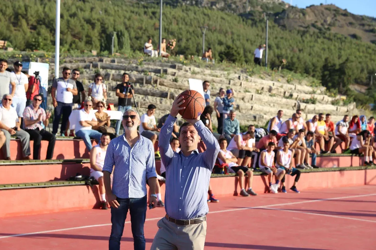 Burdur’da Sokakta Basketbol Başlıyor! 2