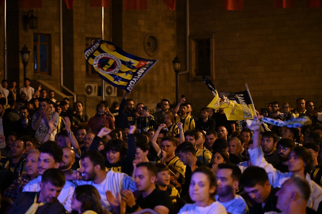 Fenerbahce (1)