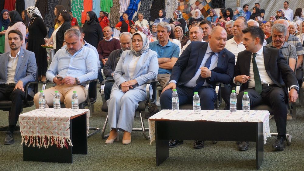 Gölhisar’da Yıl Boyunca Hazırlanan Eserler Göz Kamaştır 5