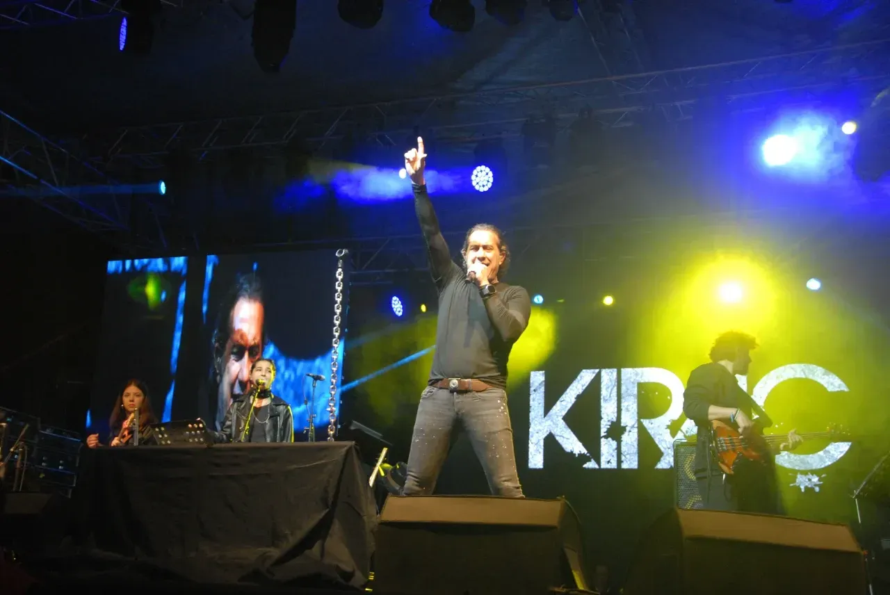 Kıraç’tan Gölhisar’da Unutulmaz Final Konseri! 1