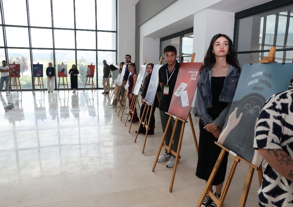 Makü’de Sanat Ve Güvenlik Buluştu! 4