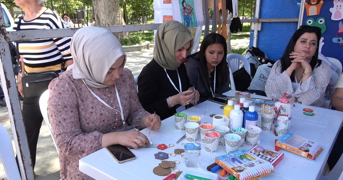 Mesleki̇ Eği̇ti̇m Şenli̇ği̇ Renkli̇ Görüntülerle Gerçekleşti̇ri̇ldi̇ (10)