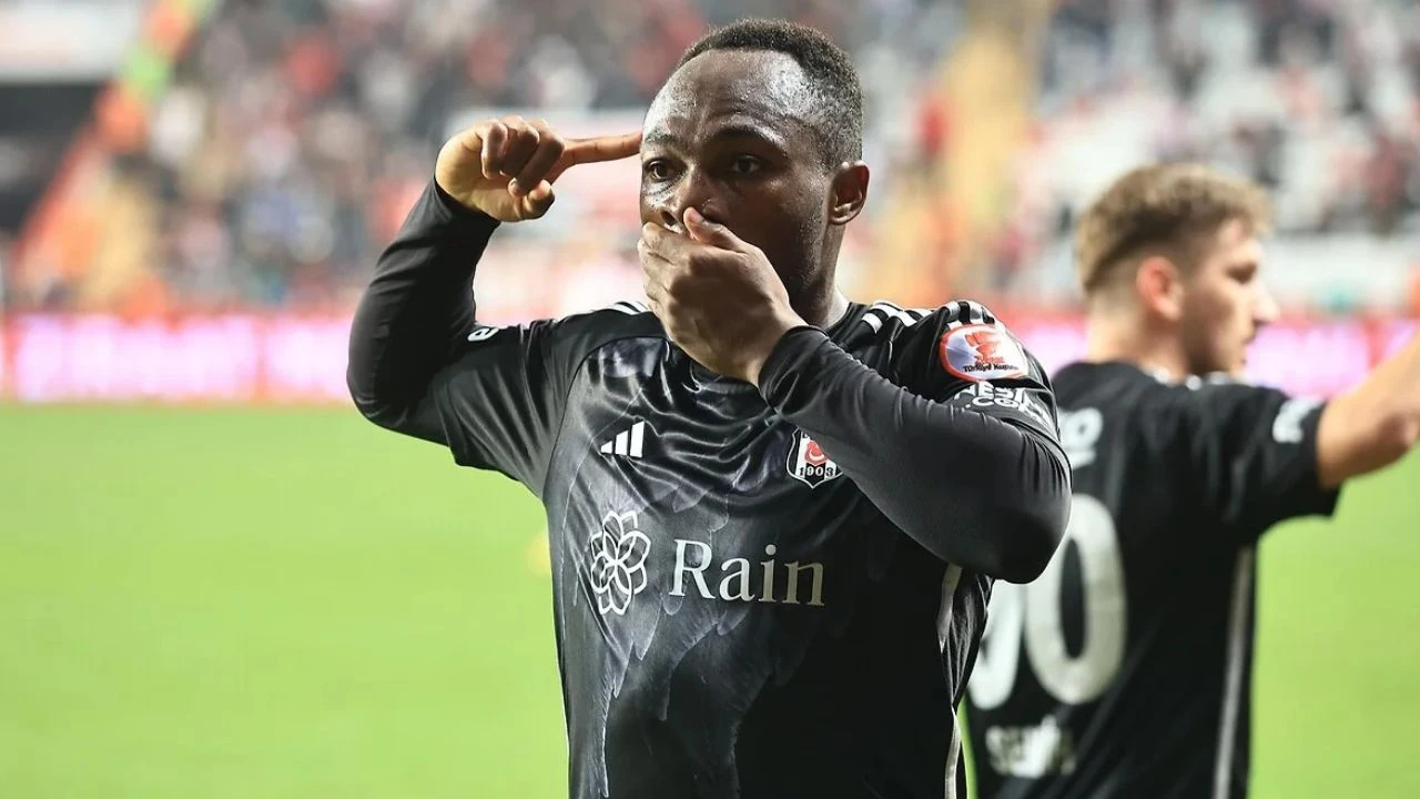 Adalı, Jackson Muleka’nın Al-Kholood’a 1.5 milyon Euro karşılığında transfer olacağını açıkladı.