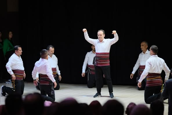 Öğrenciler İçin Sahne Aldı (3)