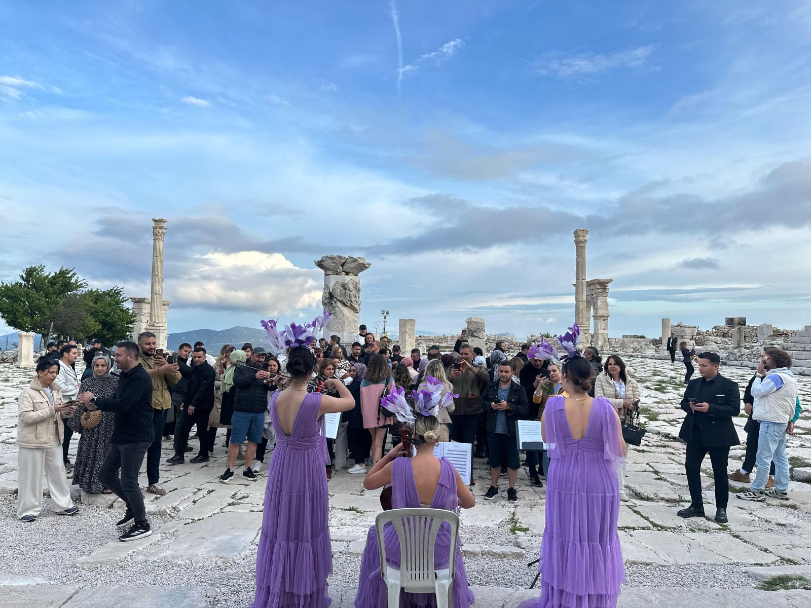 Sagalassos’ta Mistik Anlar! Antik Taşlar Tütsü Kokularıyla Buluştu 3