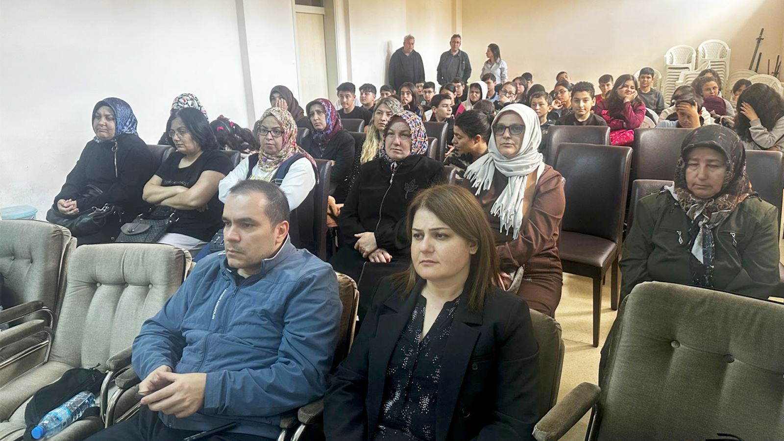 Sduden Toplumsal Farkindalik Siddet Ve Zorbalik Masaya Yatirildi