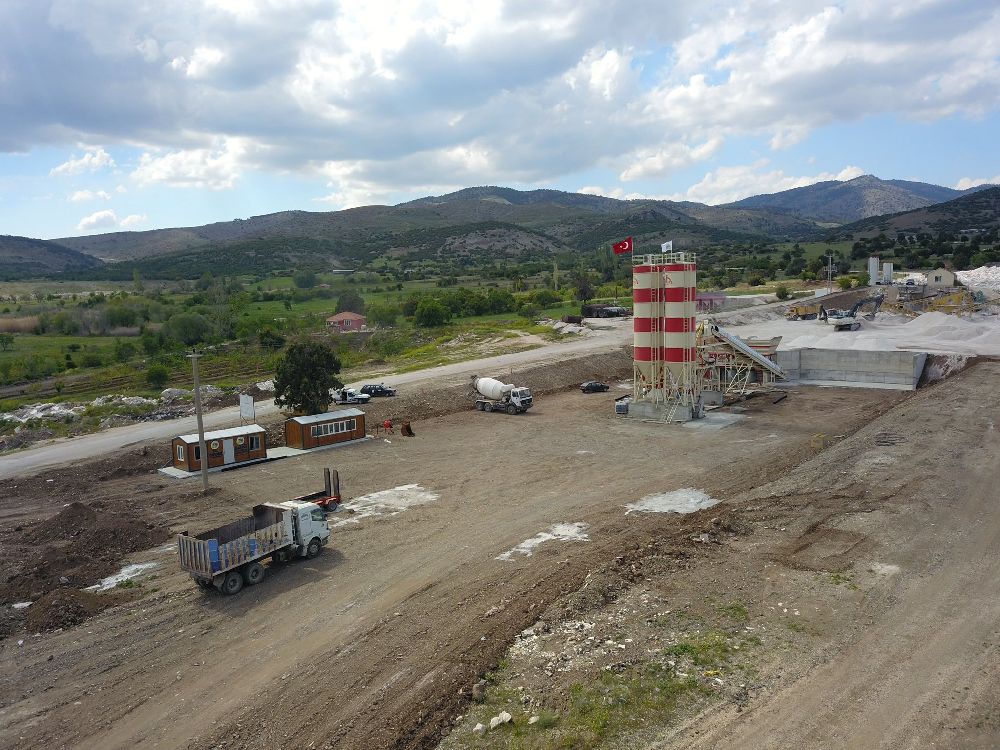 Tefenni Belediyesi Beton Santralini Güçlendiriyor 3