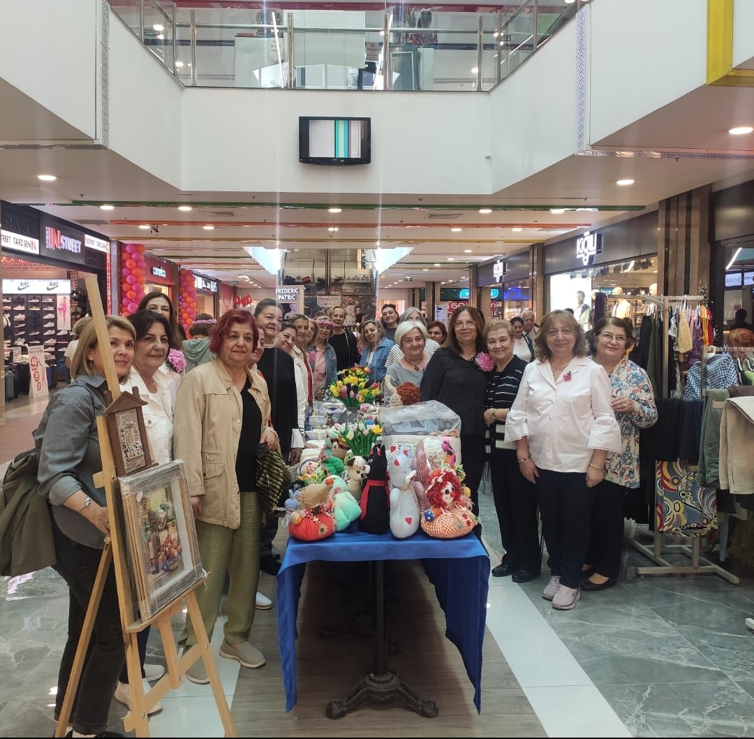 Yardım Meleklerinden Kermes Etkinliği2