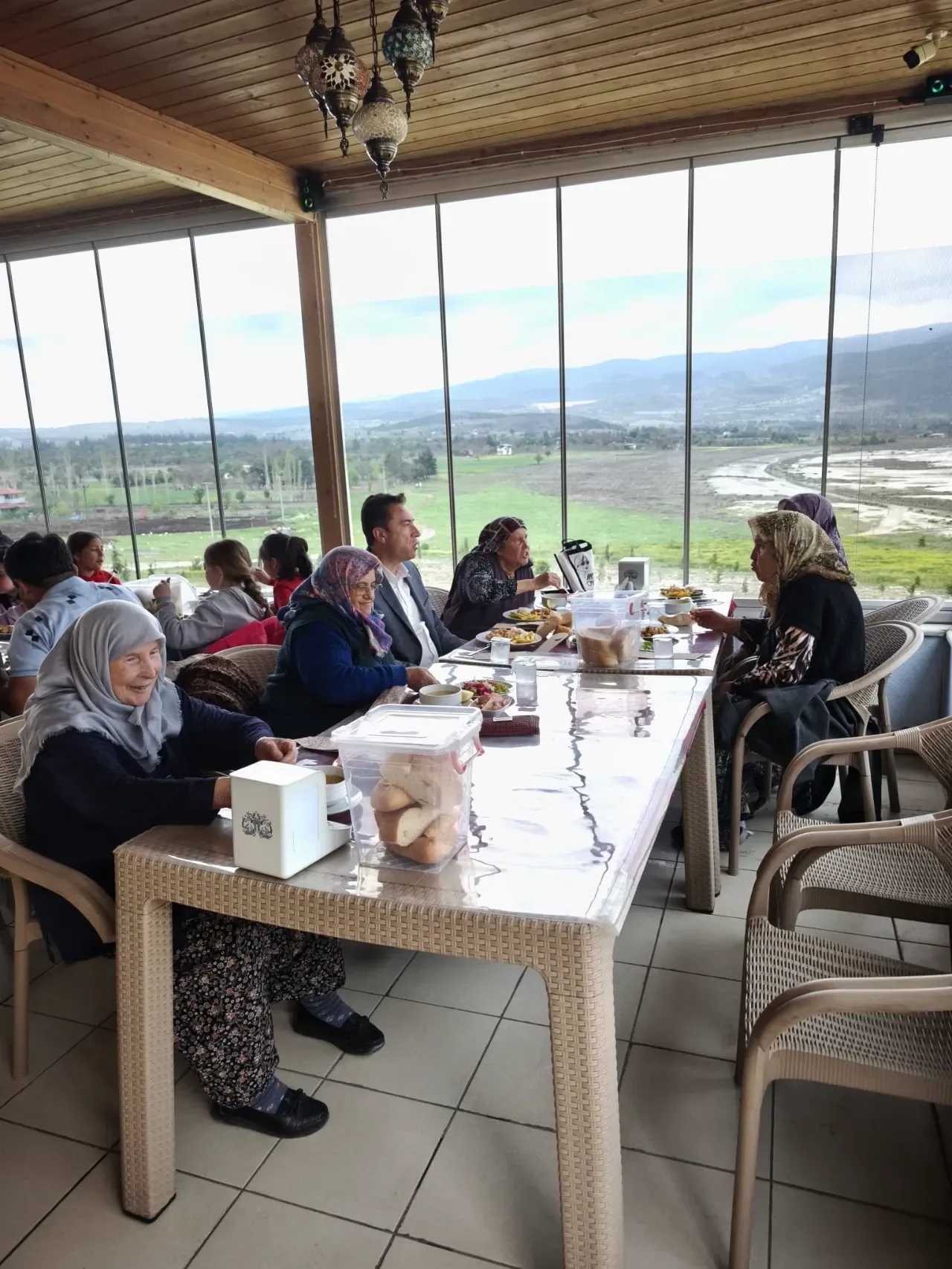Yeşilova’da Lezzetli Çarşamba Geleneği 2