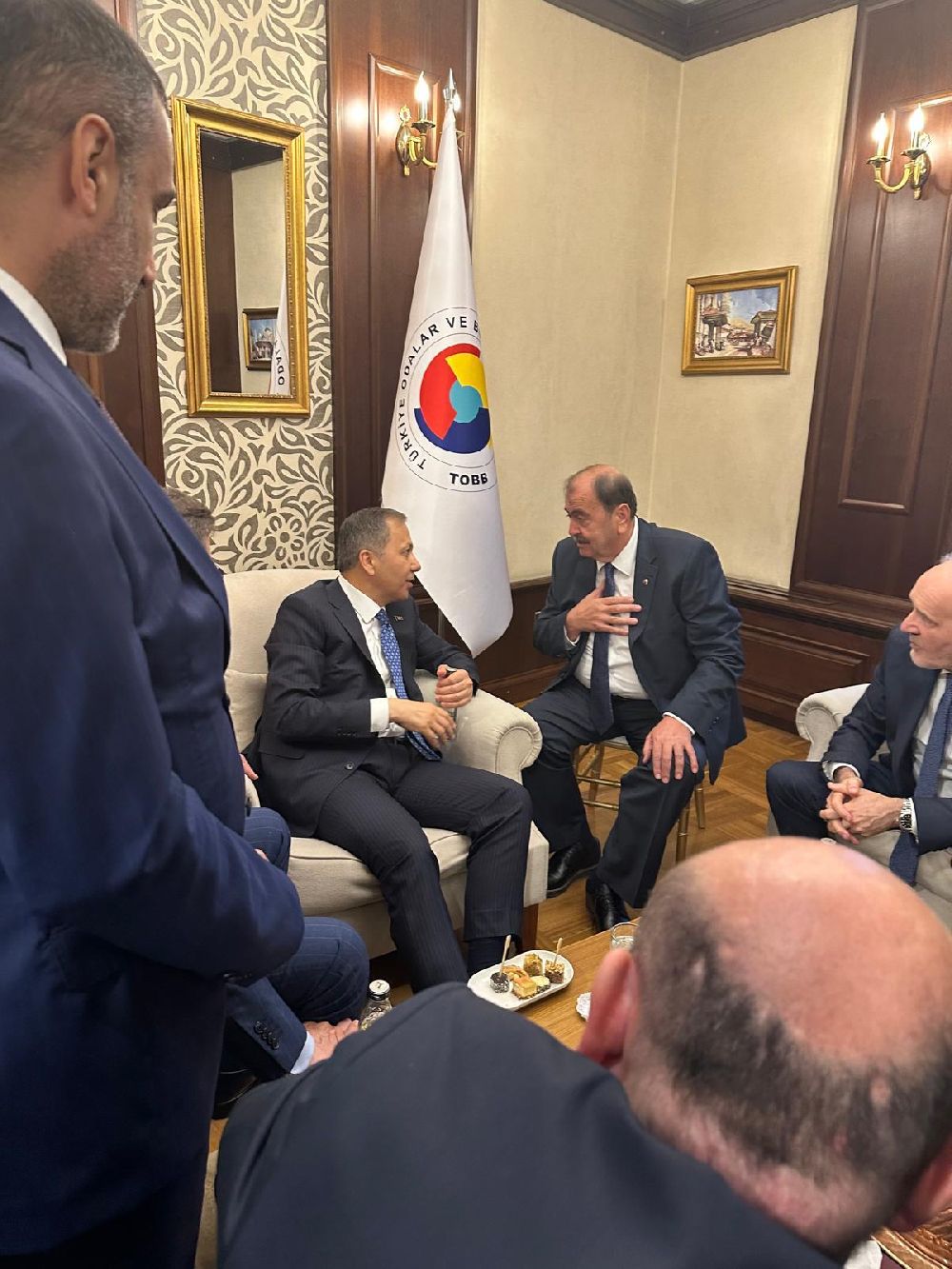 Başkan Meçikoğlu, Bakan Yerlikaya Ile Bucak Sanayisini Masaya Yatırdı! 1