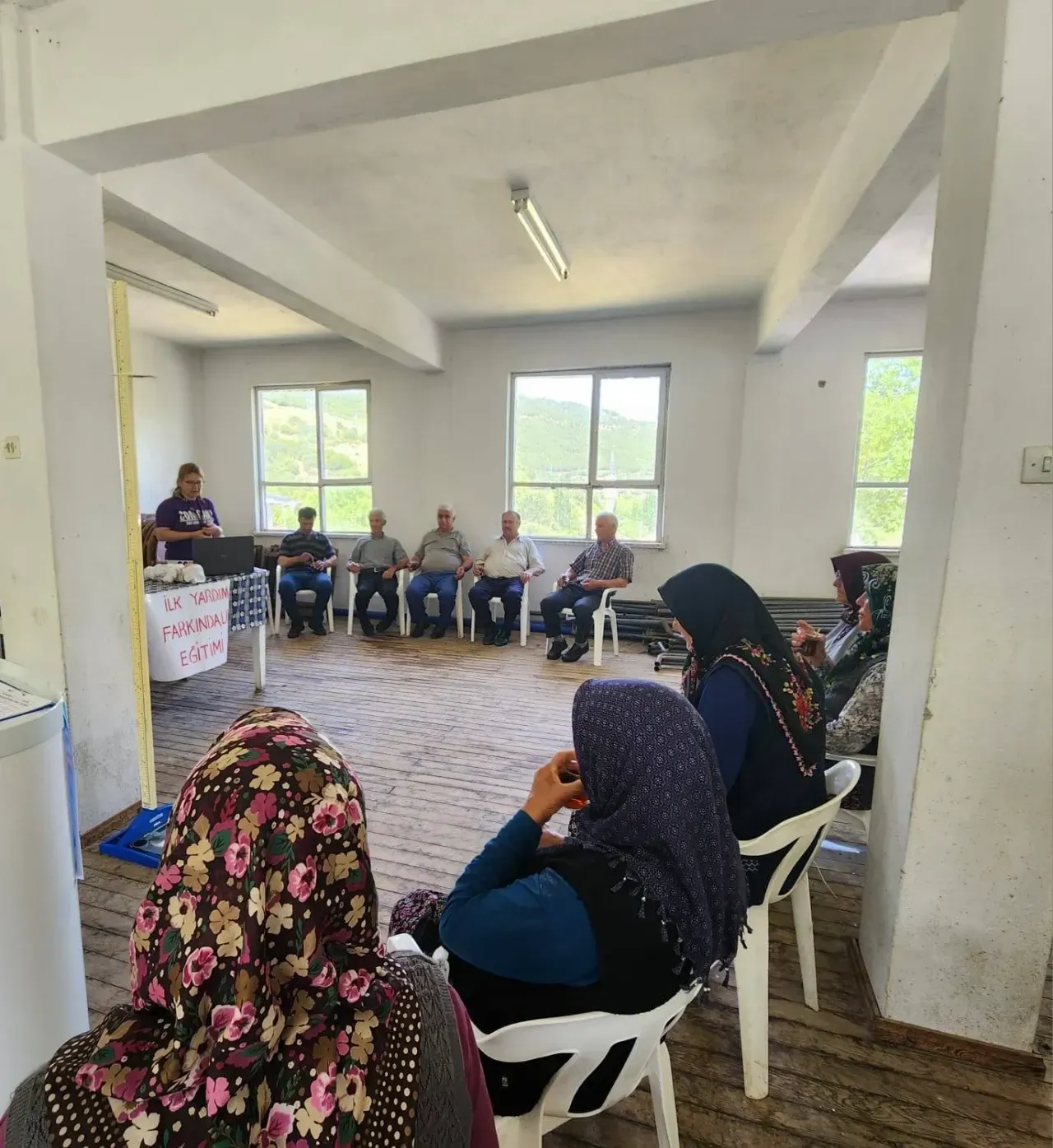 Burdur’da Vatandaşlara Acil Durum Eğitimi İlk Müdahale Bilinci Artıyor 2