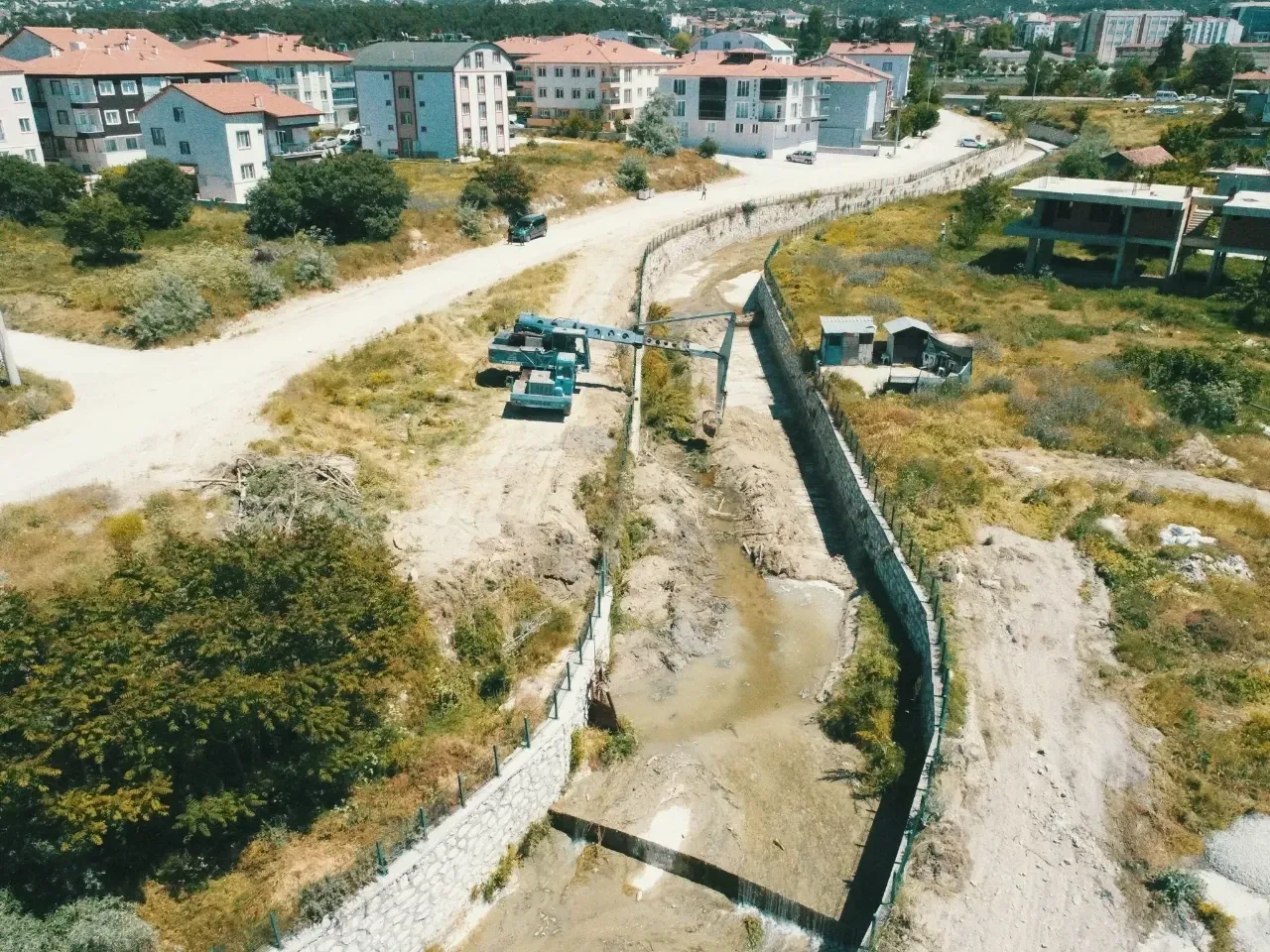Dsi̇ Ekipleri Burdur Çayı’nda! 3