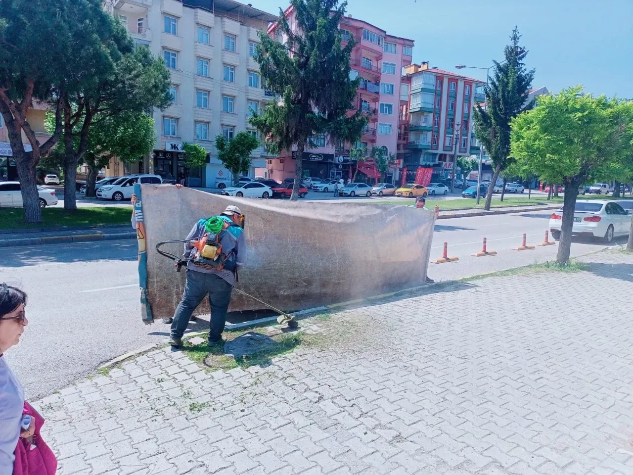 Isparta Belediyesi’nden Örnek Temizlik Uygulaması2