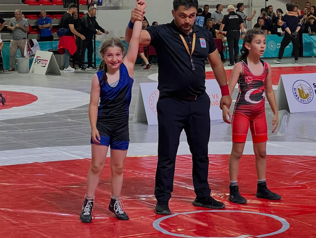 Ispartalı Güreşçiler (6)