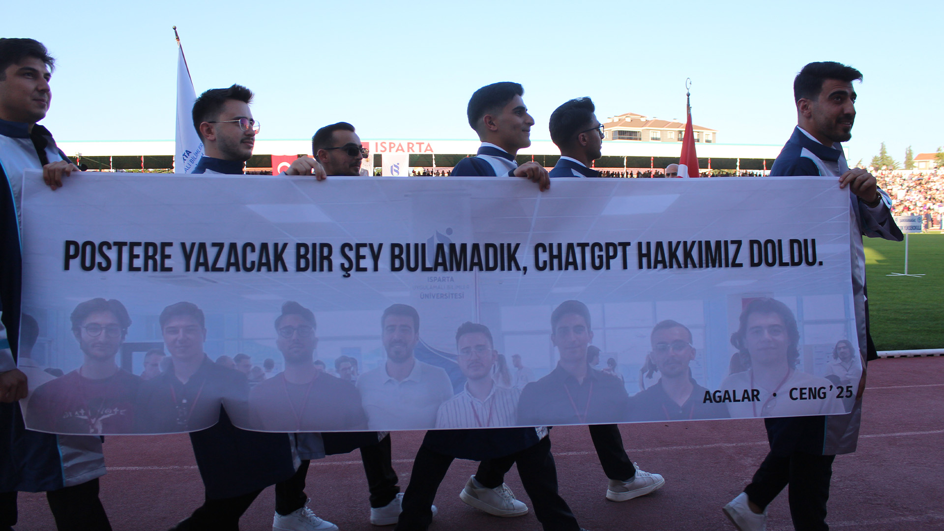 Isubü Mezuniyetinde Coşku Dolu Anlar Yaşandı (12)