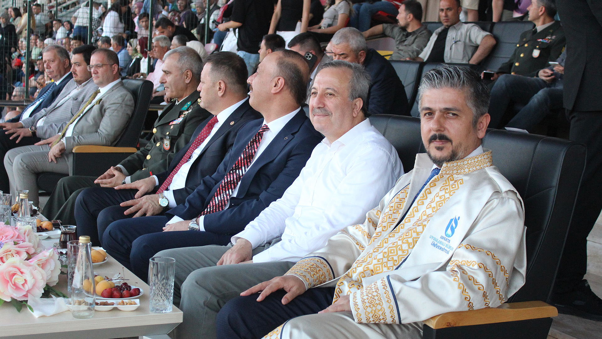 Isubü Mezuniyetinde Coşku Dolu Anlar Yaşandı (15)
