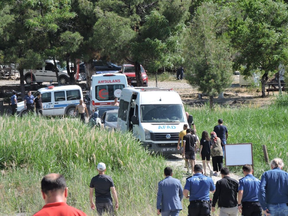 Salda Gölü’nde Can Pazarı! 17 Yaşındaki Genç Kız Ölümden Döndü 1