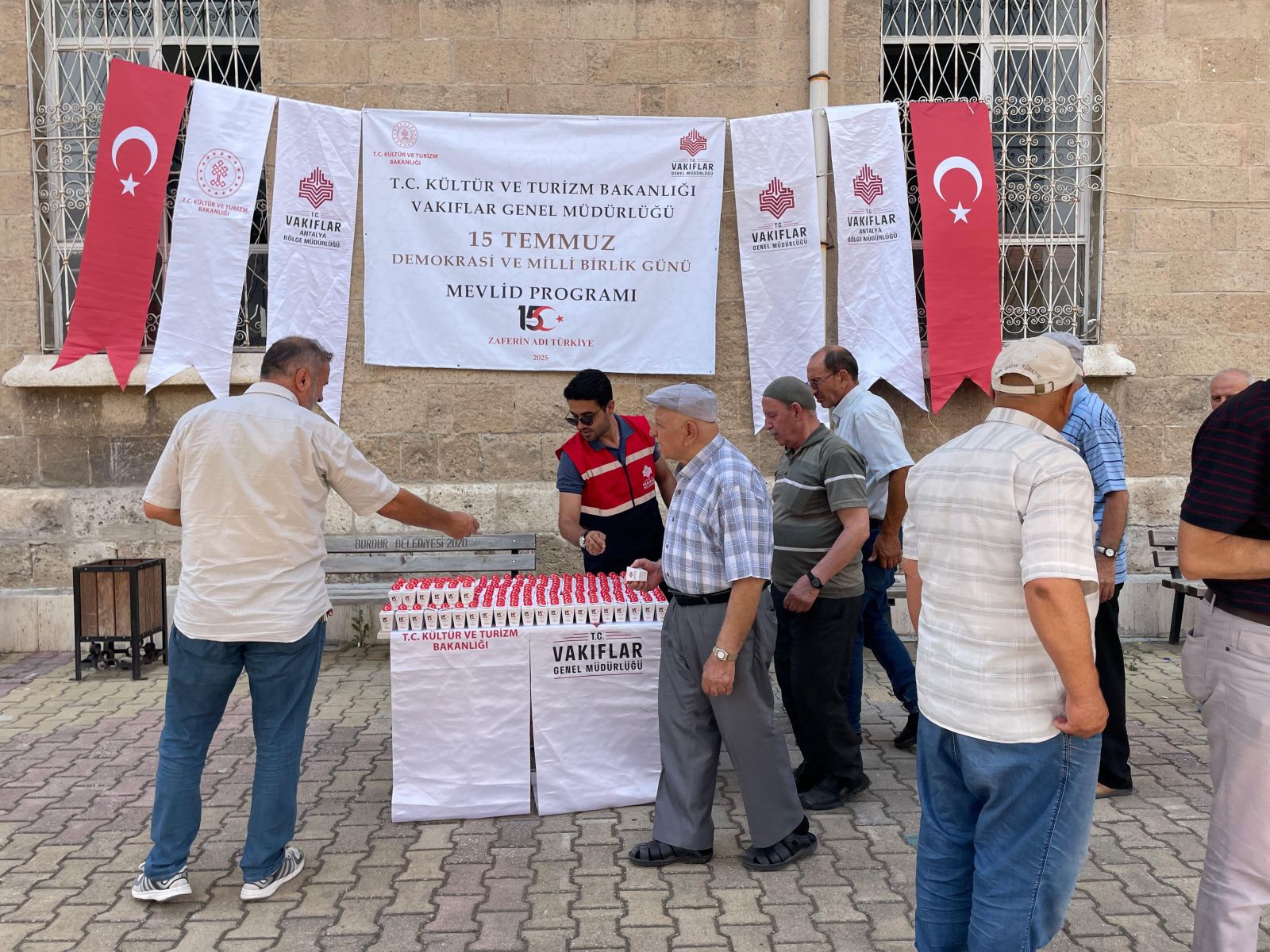 Burdur Ulu Camii’nde 15 Temmuz Şehitleri İçin Mevlid Okundu 2