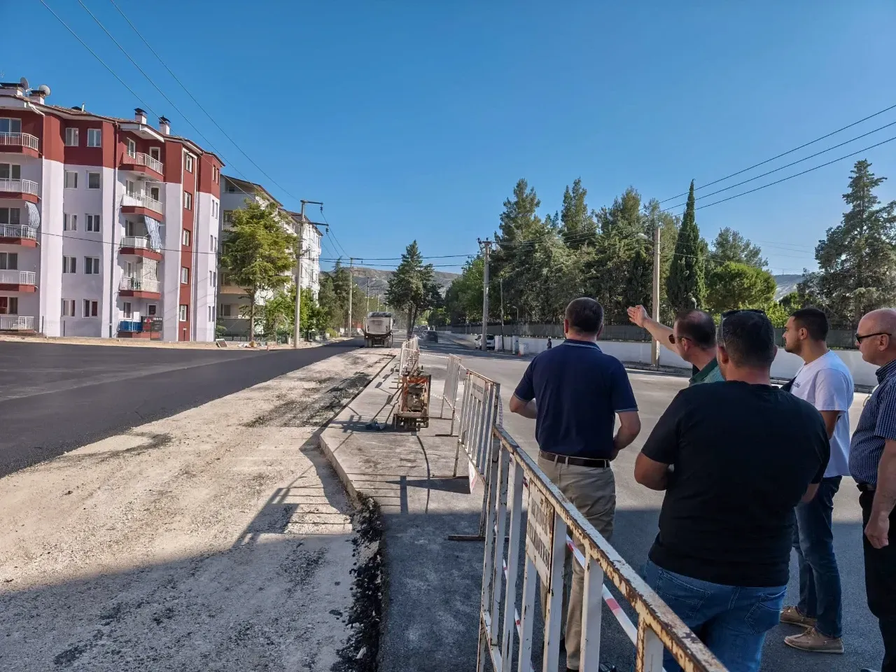 Burdur’da Gece Gündüz Çalıştılar! Nene Hatun Caddesi Yenilendi 2