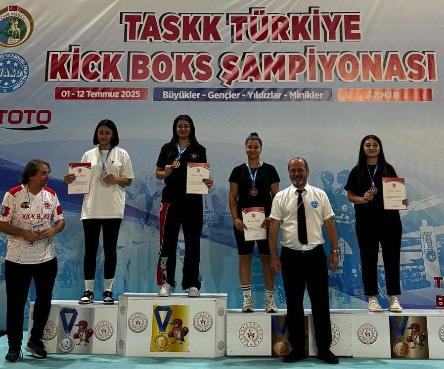 Burdurlu Sporcular Türkiye Şampiyonası’nda Tarih Yazdı! 3