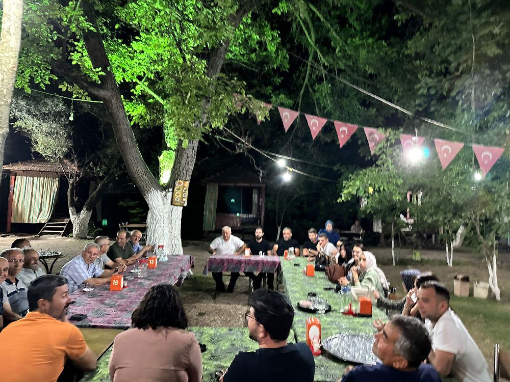 Chp Bucak’tan Kırsalda Eşgüdüm Hamlesi Kestel Köyü’nde Toplantı Gerçekleştirildi
