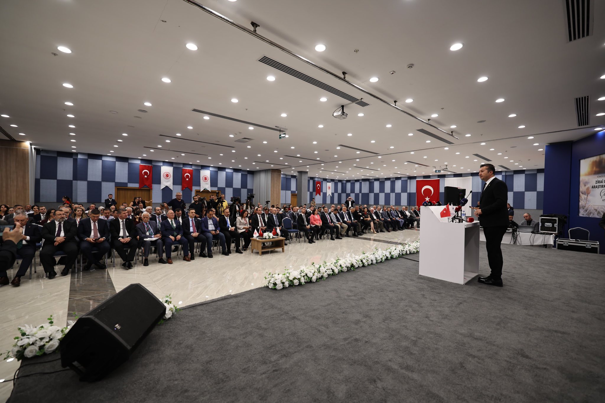 Salep, Fasulye Ve Domates Destek Bekliyor 2