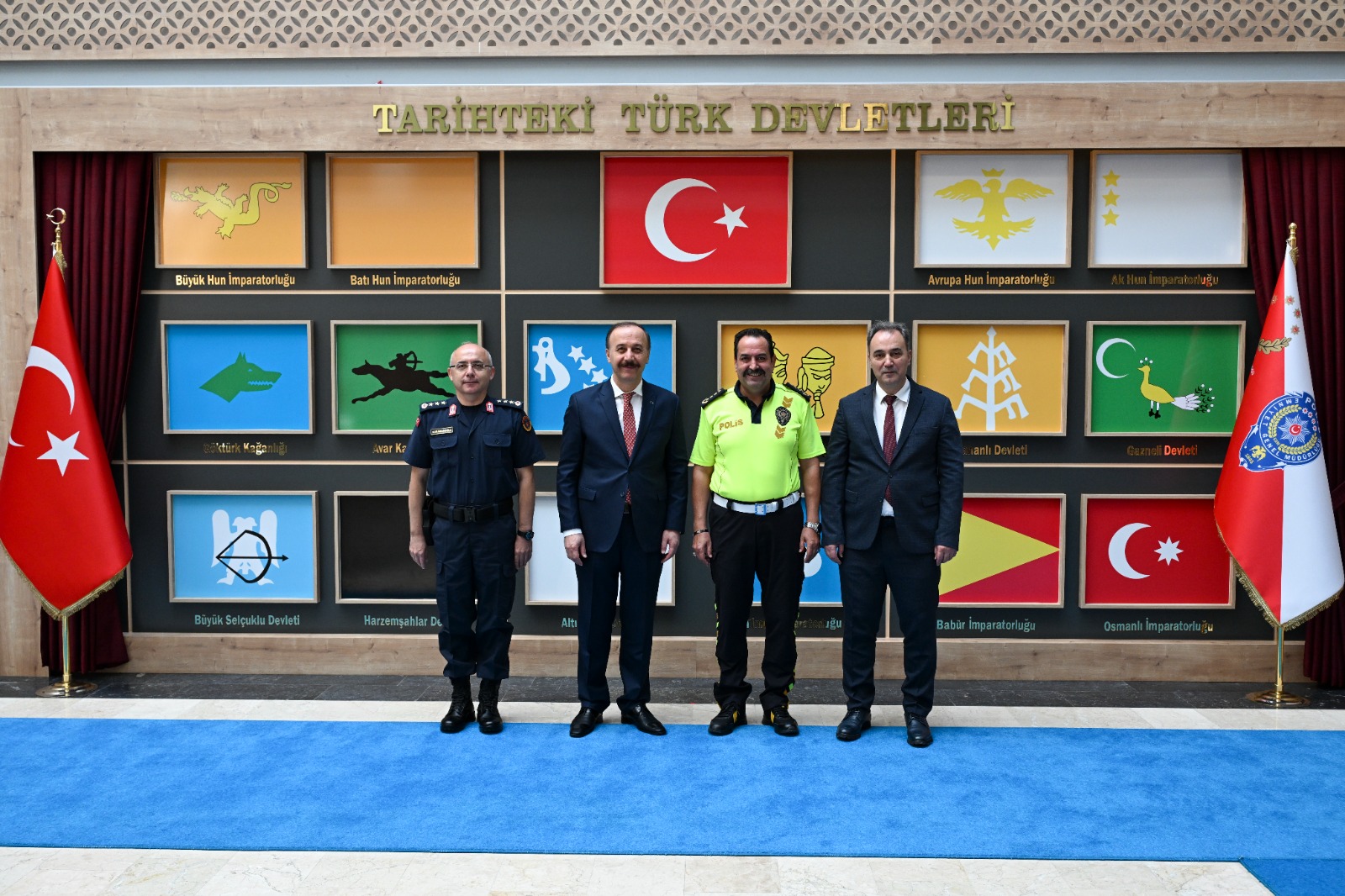 Isparta Protokolünden Antalya Emniyet Müdürü’ne Ziyaret (3)
