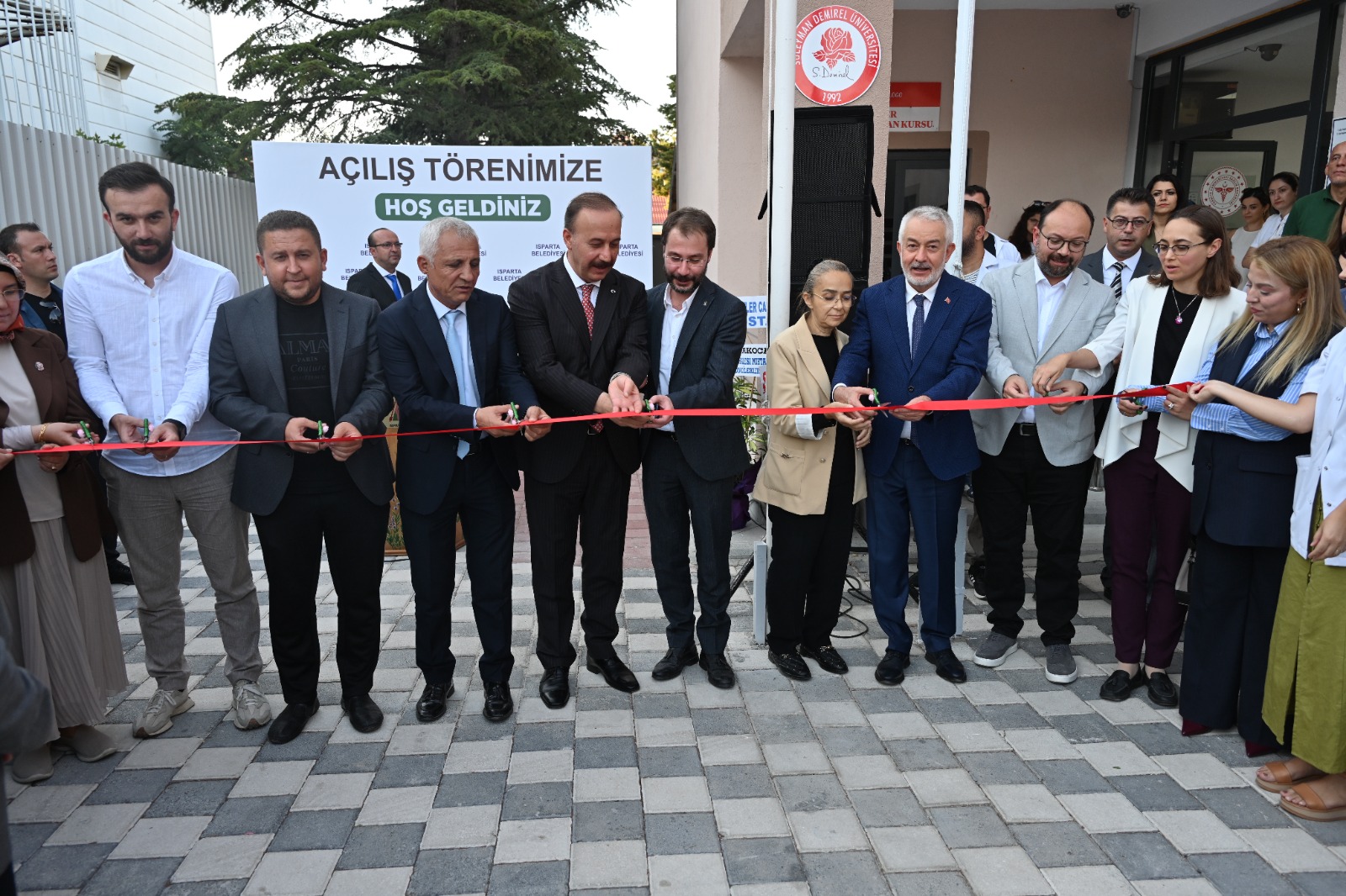Isparta’da Gülevler Eğitim Aile Sağlığı Merkezi Açıldı (6)