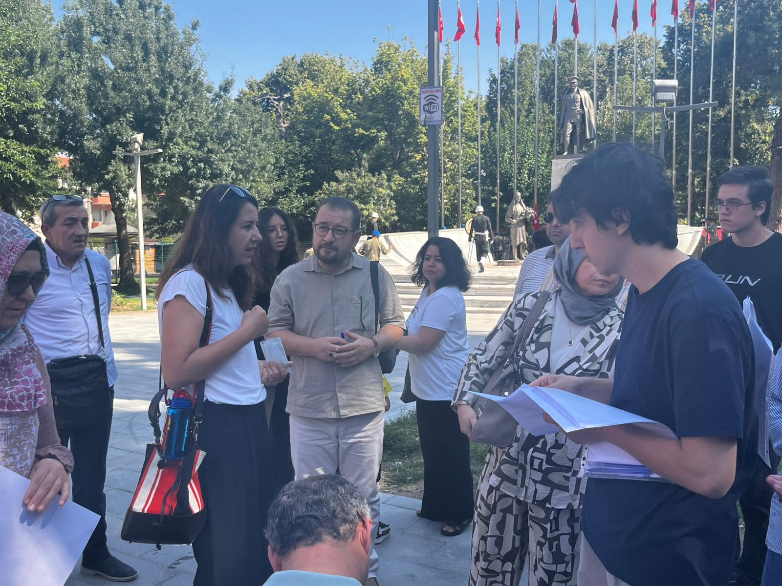 Isparta’da Velilerden İkili Eğitime Dilekçeli Tepki (3)