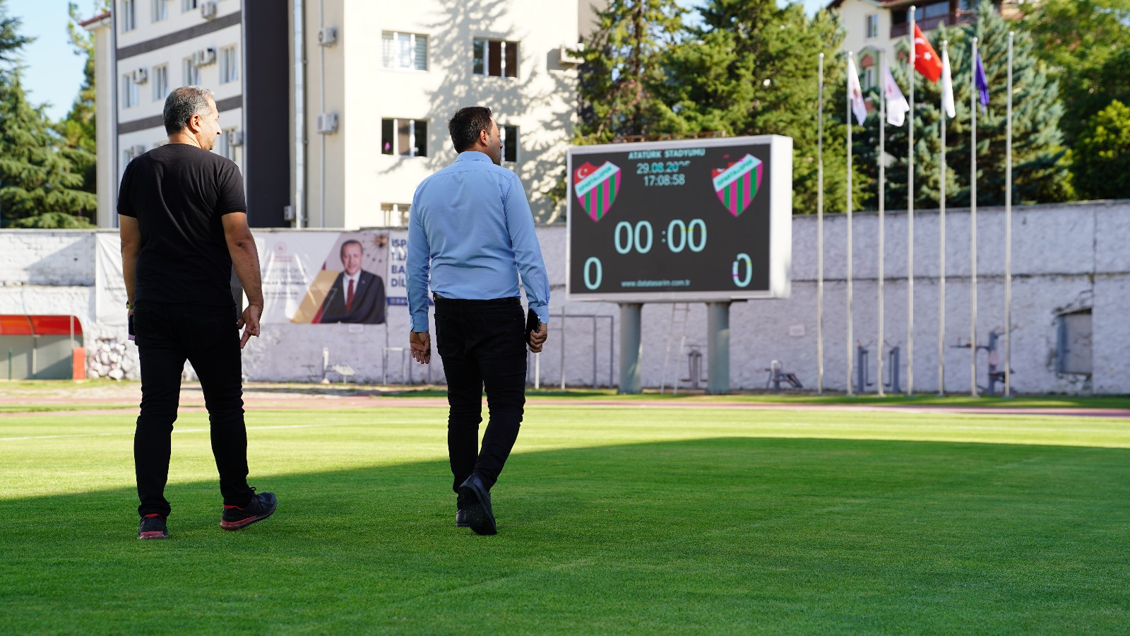 Müdür Kaya, Stadyumda Hazırlıkları Denetledi (9)