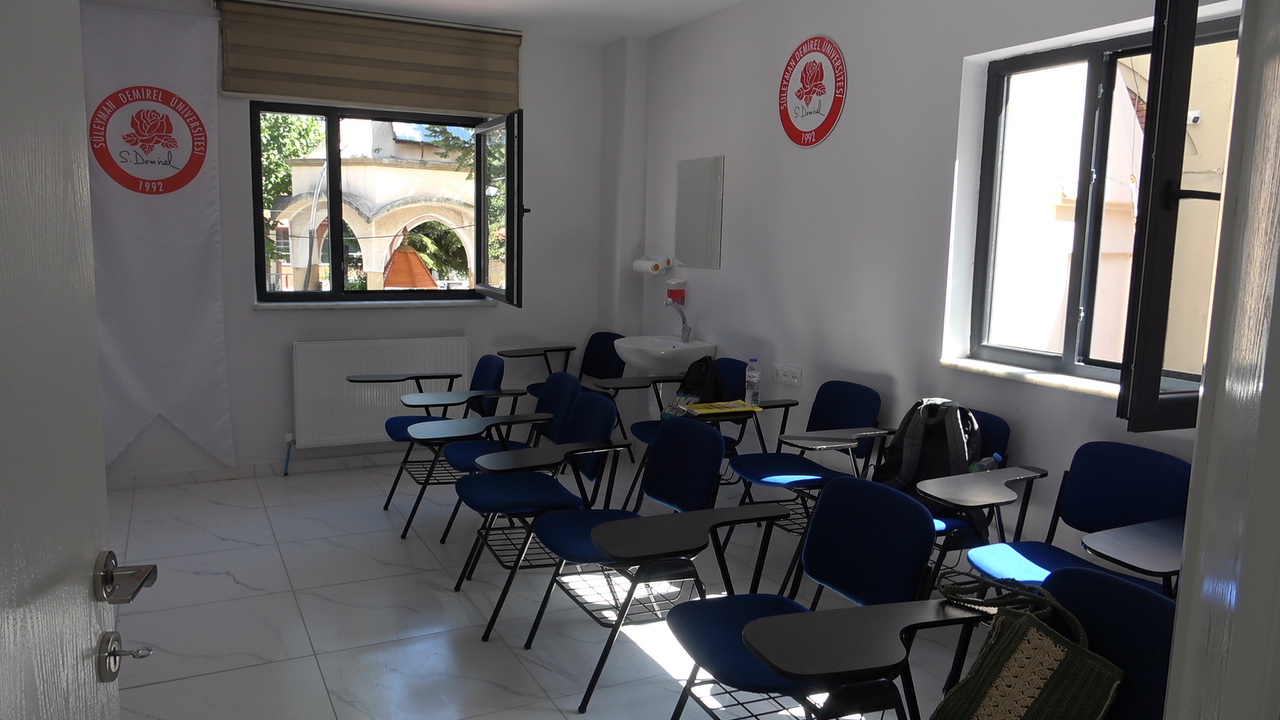 Süleyman Demirel Üniversitesi Eğitim Aile Sağlığı Merkezi Hizmete Açıldı (6)