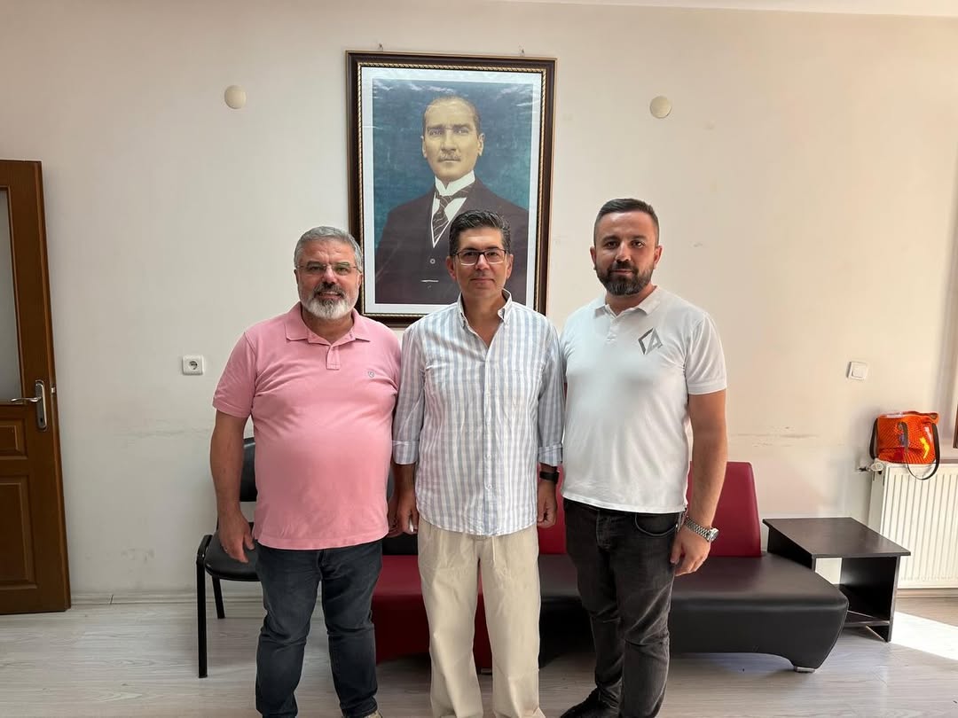 CHP Isparta Milletvekili Halıcı, Delege Seçimlerinde Oy Kullandı