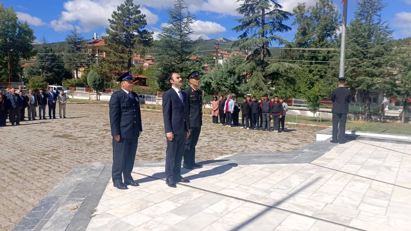 Yenişarbademli’de Gaziler Günü Törenle Kutlandı