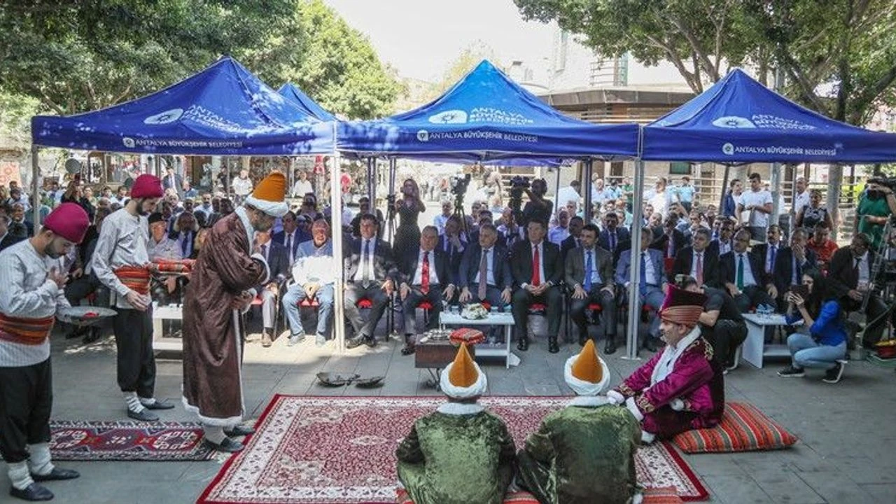 Ahi̇li̇k Haftasi