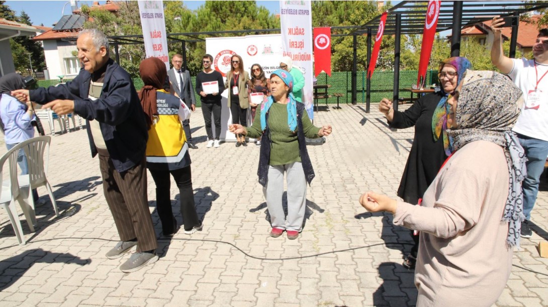 Ailemizin Bilgeleri Aktif Yaşıyor-4