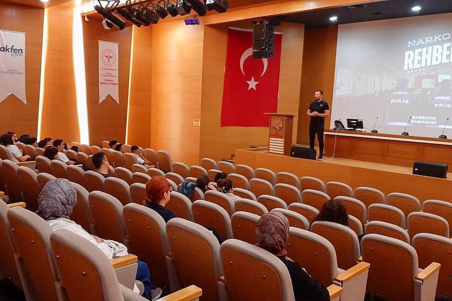 Isparta’da uy*şturucuyla mücadele eğitimleri düzenlendi