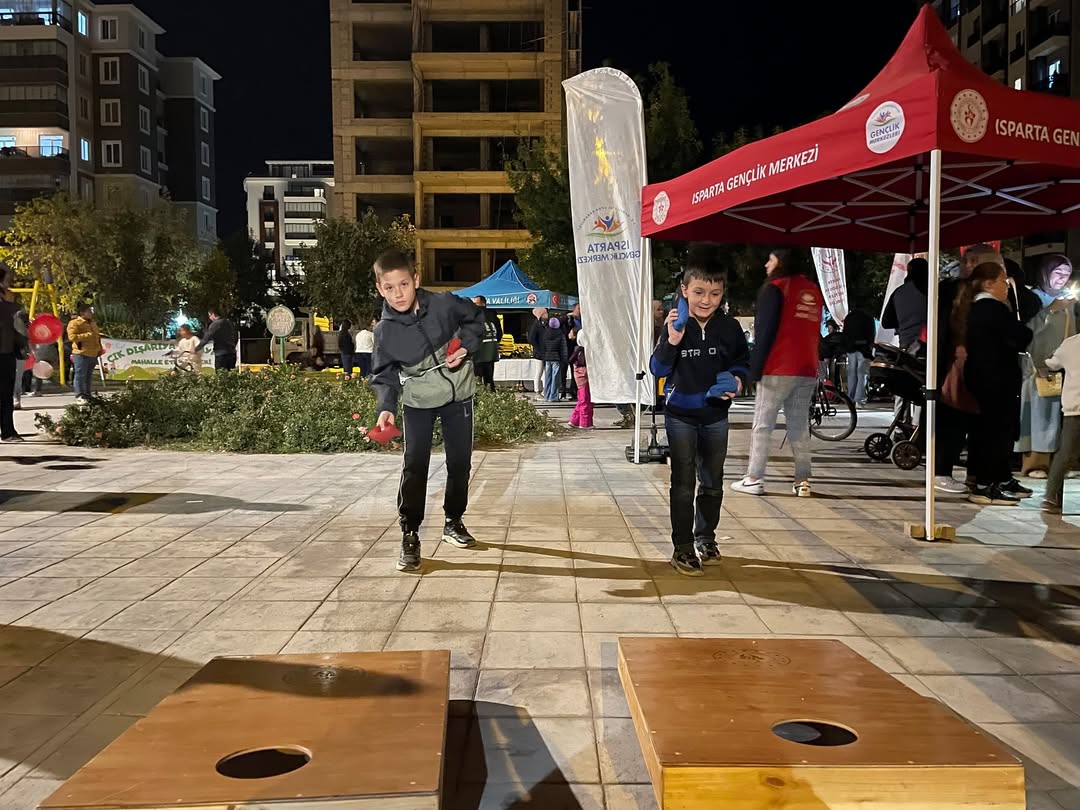 Isparta’da gençler Çünür’de buluştu-2