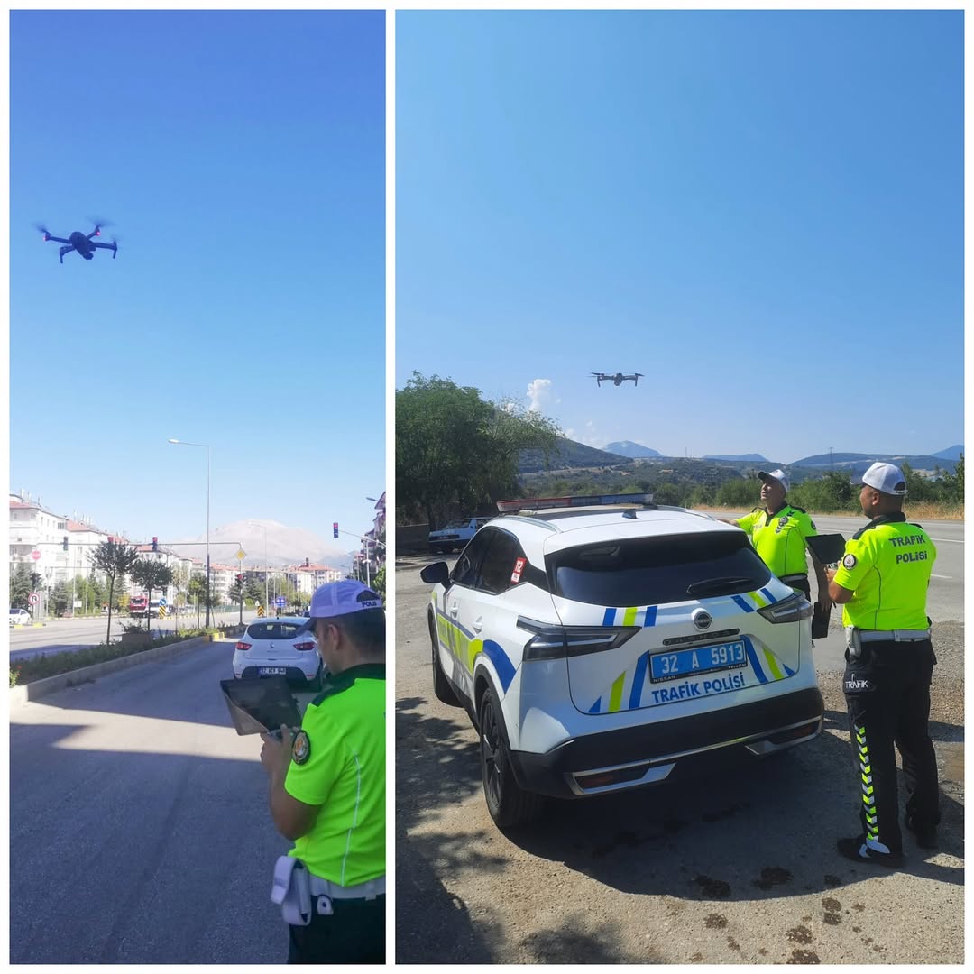 🚨 Drone İle Trafi̇k Deneti̇mi̇ 🚨📅 22.09.2025 Tarihinde, Antalya Karayolu Dereboğazı Mevkiinde Ve
