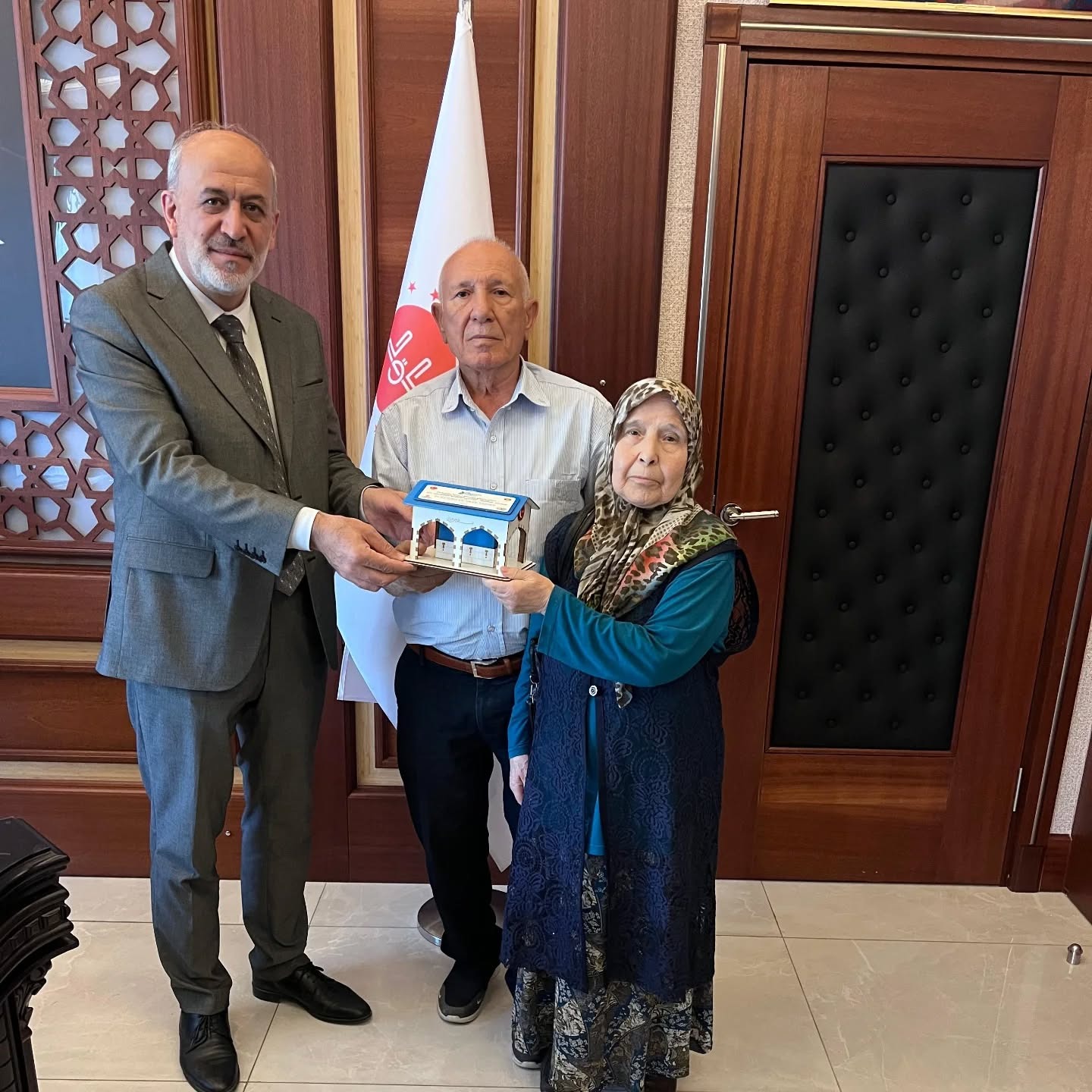 Ispartalı Hayırseverler Liberya’da Su Kuyusu Açılmasına Destek Oldu