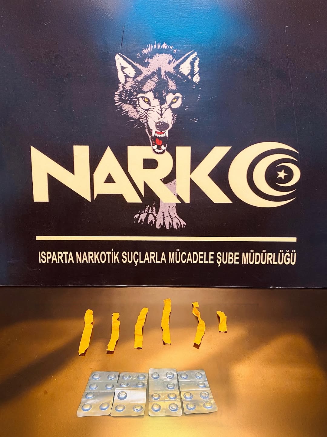 Isparta'da narkoalan uygulaması: 2 kişiye adli işlem