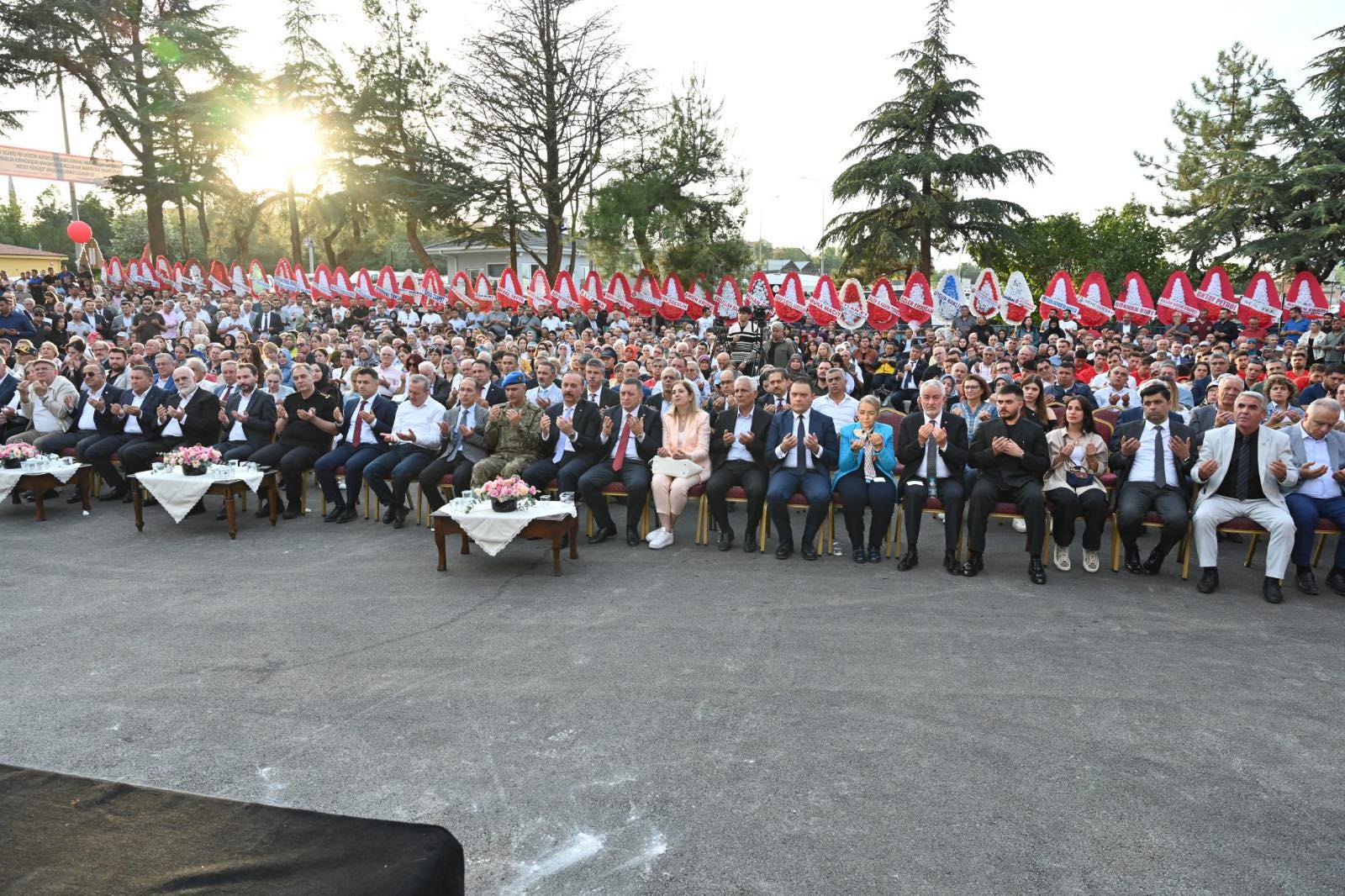 Şükrü Başdeğirmen12