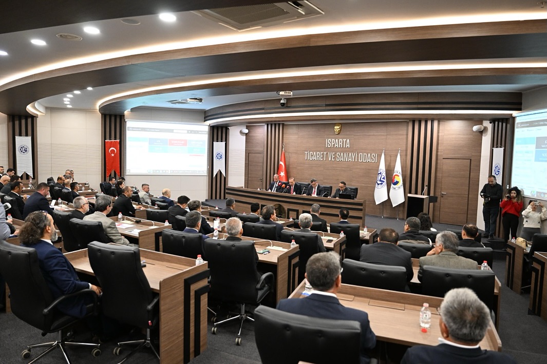 Vali Erin: “13 kamu görevlisi ve 25 özel sektör temsilcisi savcılığa bildirildi”