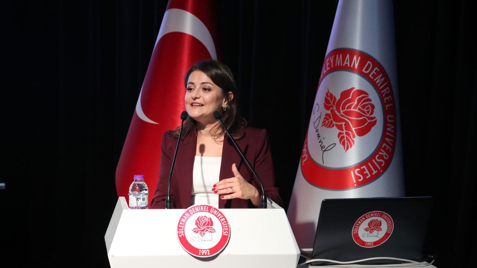 “TÜBİTAK 2209-A ve 2209-B Bilgilendirme Toplantısı” Gerçekleştirildi-2
