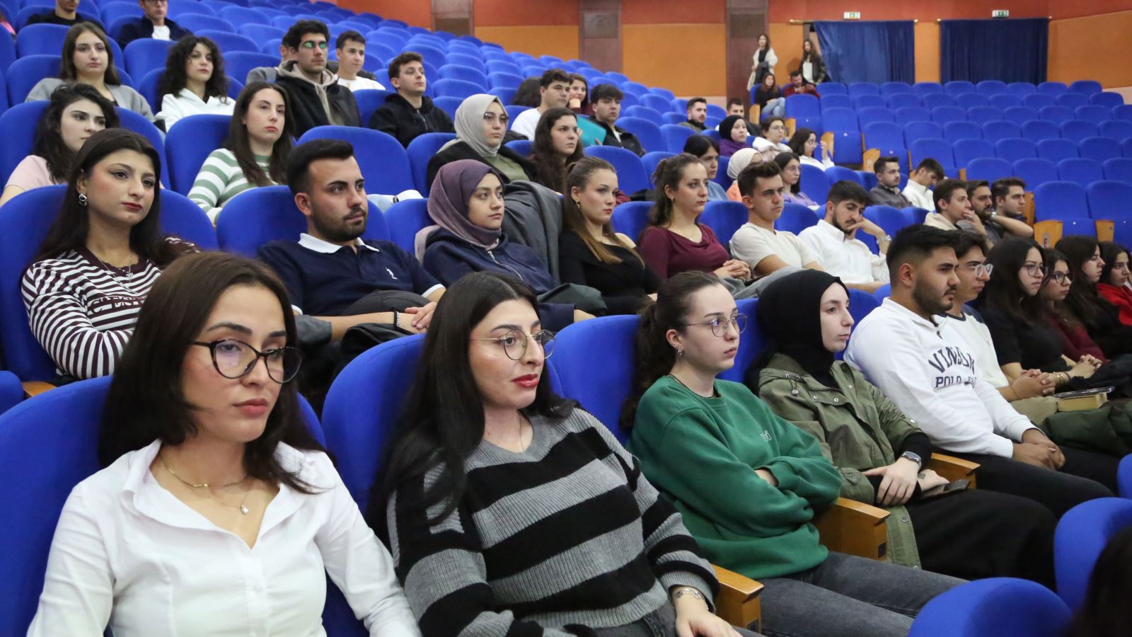 “TÜBİTAK 2209-A ve 2209-B Bilgilendirme Toplantısı” Gerçekleştirildi-1