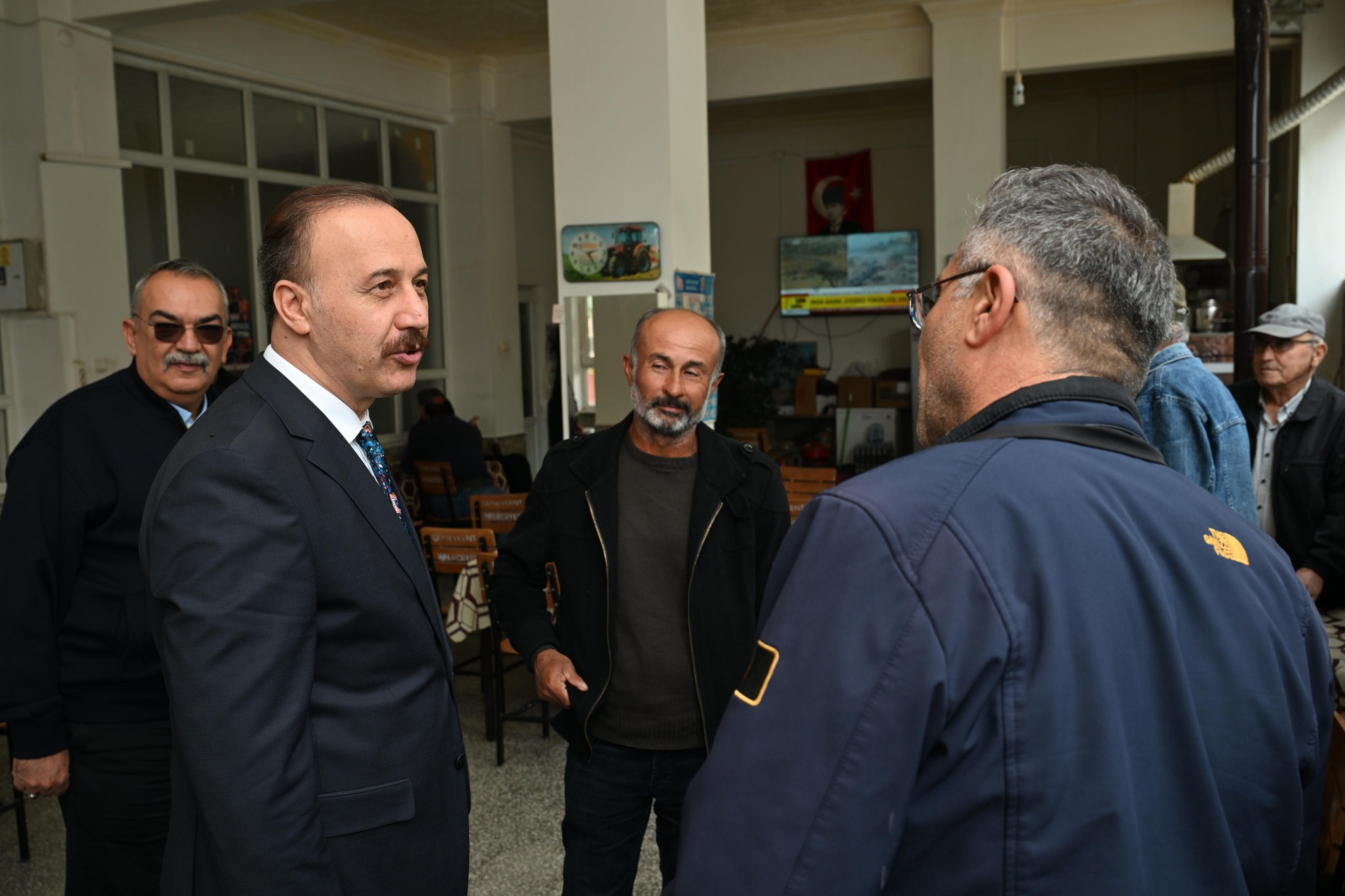 Vali Erin, Kuleönü ve Güneykent’te Vatandaşlarla Buluştu-4
