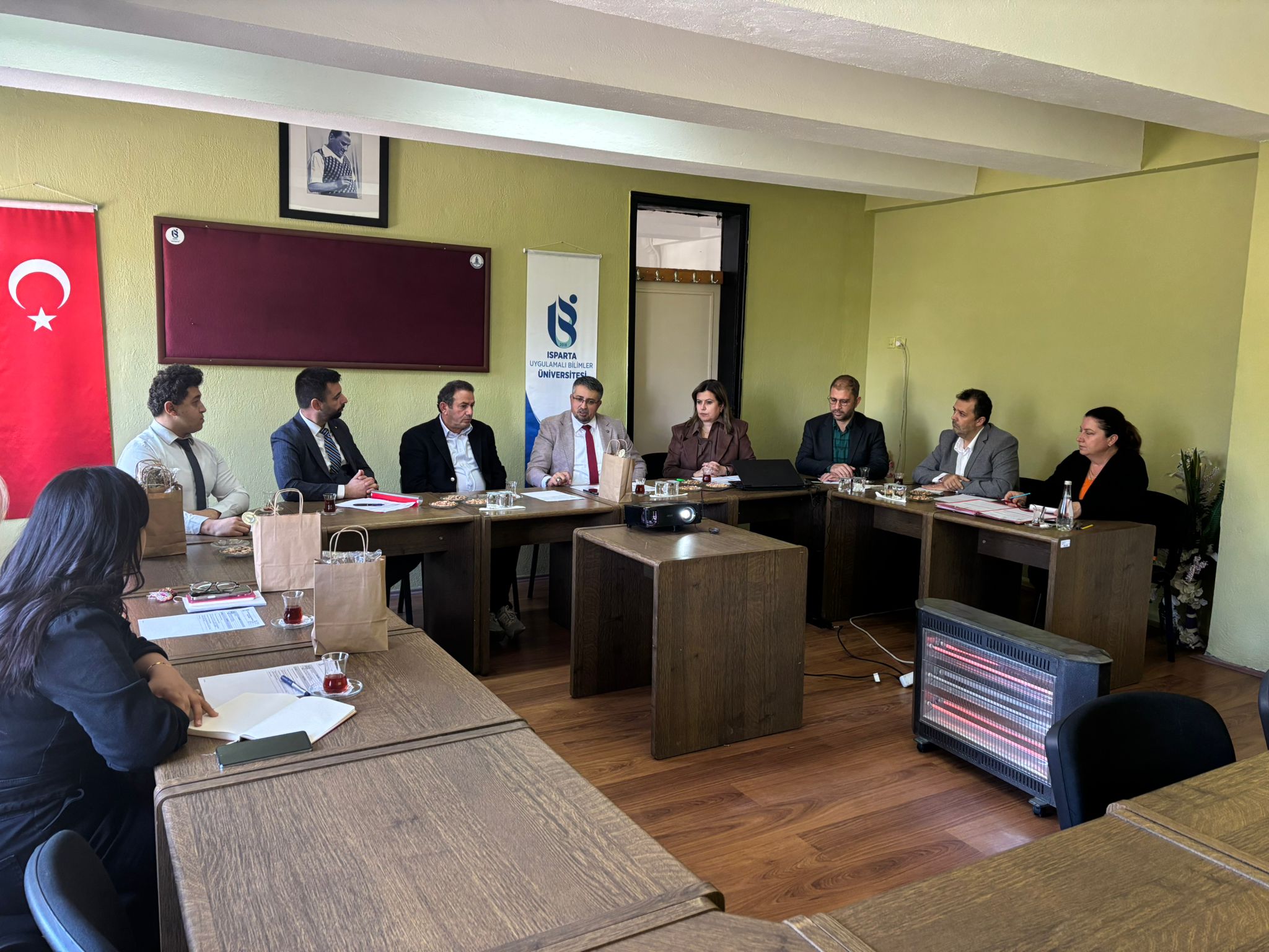 Atabey Myo’da Mesleki Eğitim İçin İlk Toplantı Yapıldı