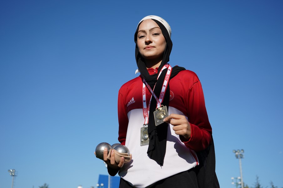 Ayşenur Nazlı Korkmaz (4)